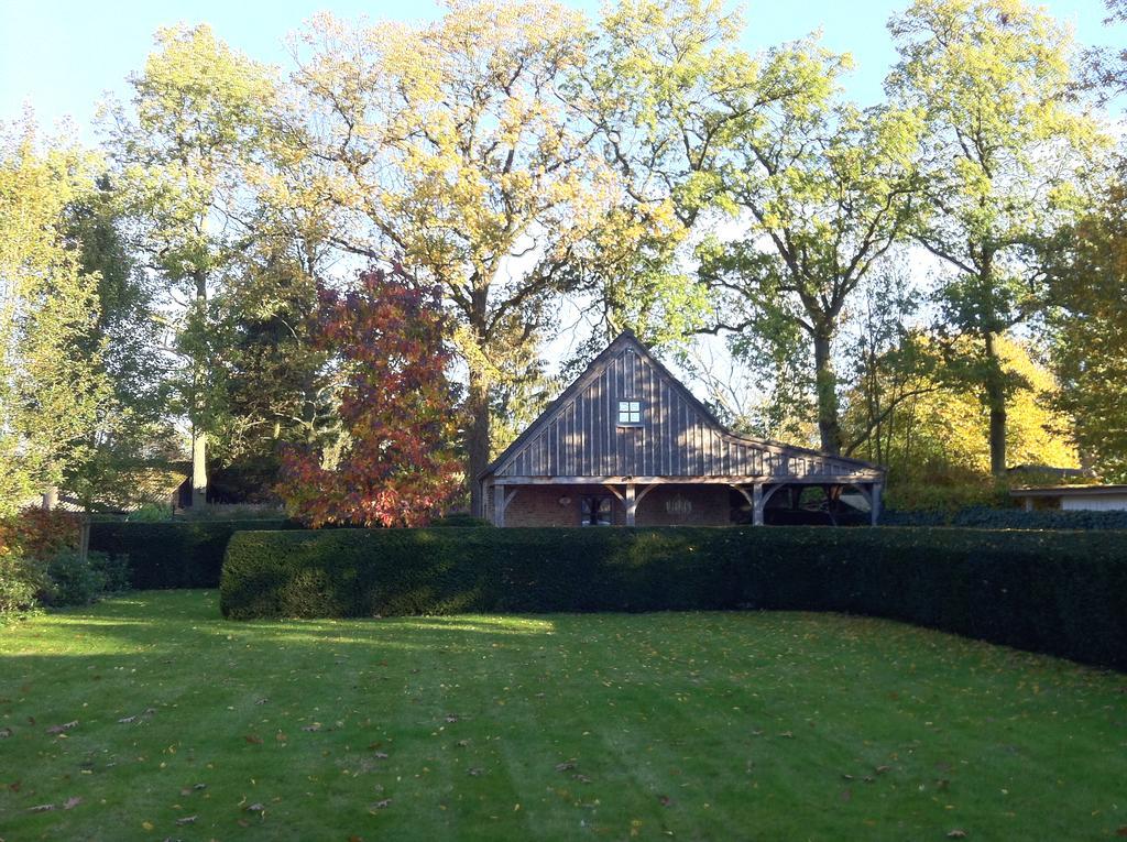 Hotel Under Oaks Westmalle Esterno foto