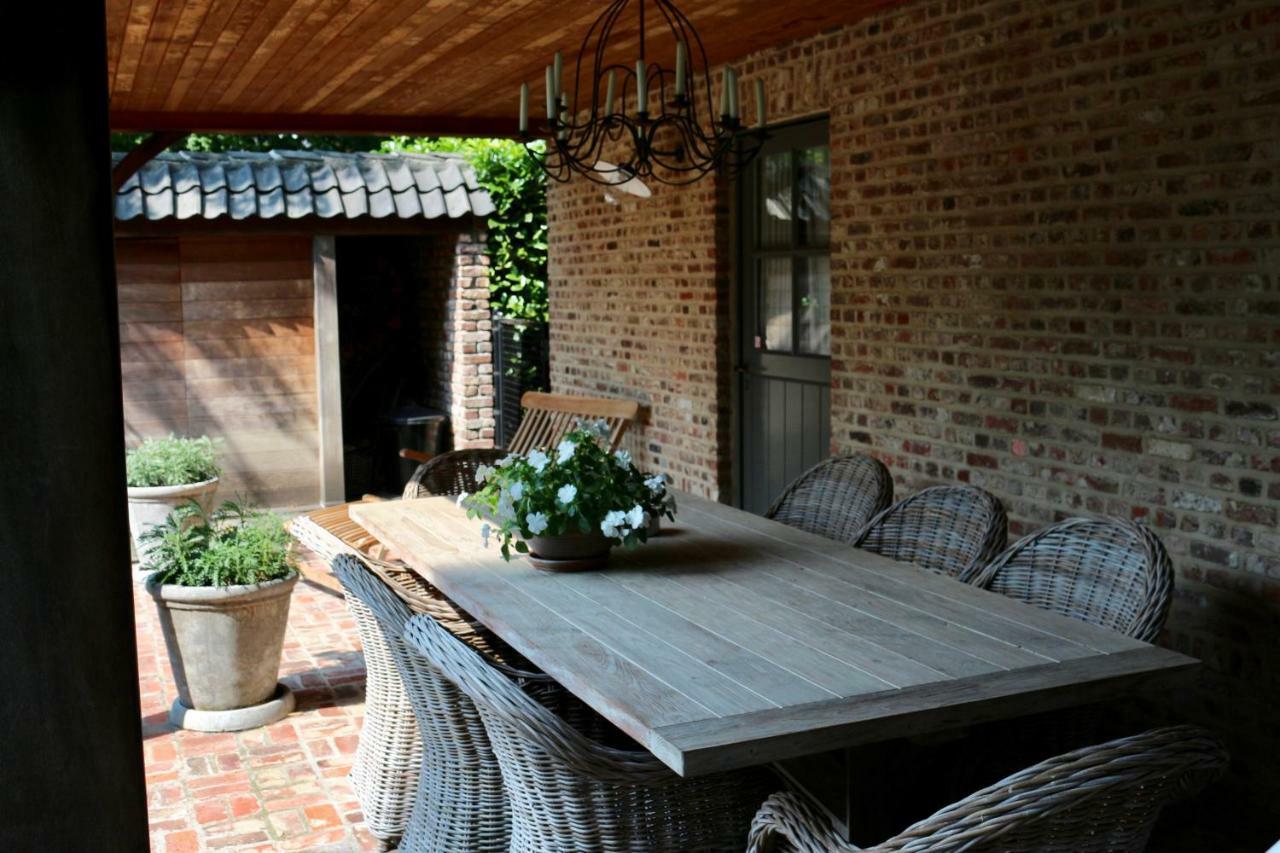 Hotel Under Oaks Westmalle Esterno foto